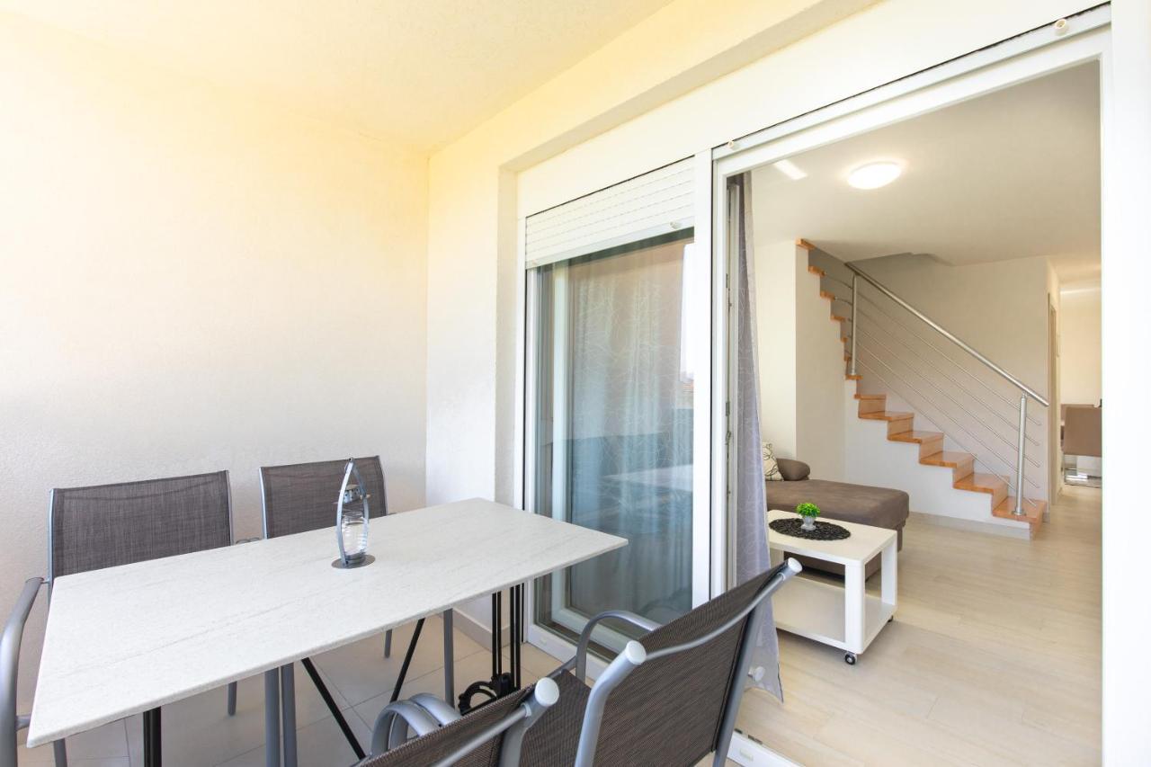 Apartments Augustinovic Baška Esterno foto